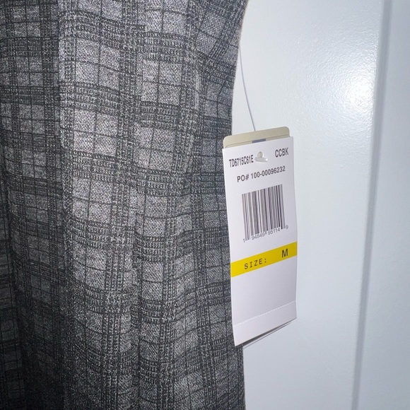 Jolt overall skirt  SIZE M - Picture 3 of 3